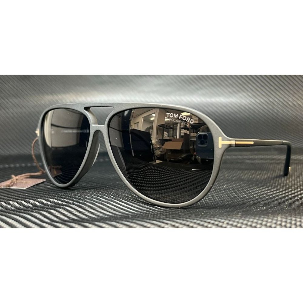 Tom Ford Matte Polarized Men 62mm Sunglasses